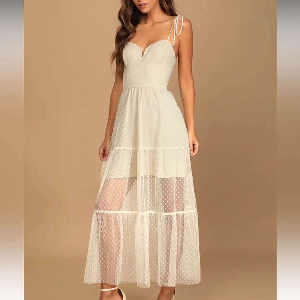 Romantic Spot cream Polk dot dress! NWT
